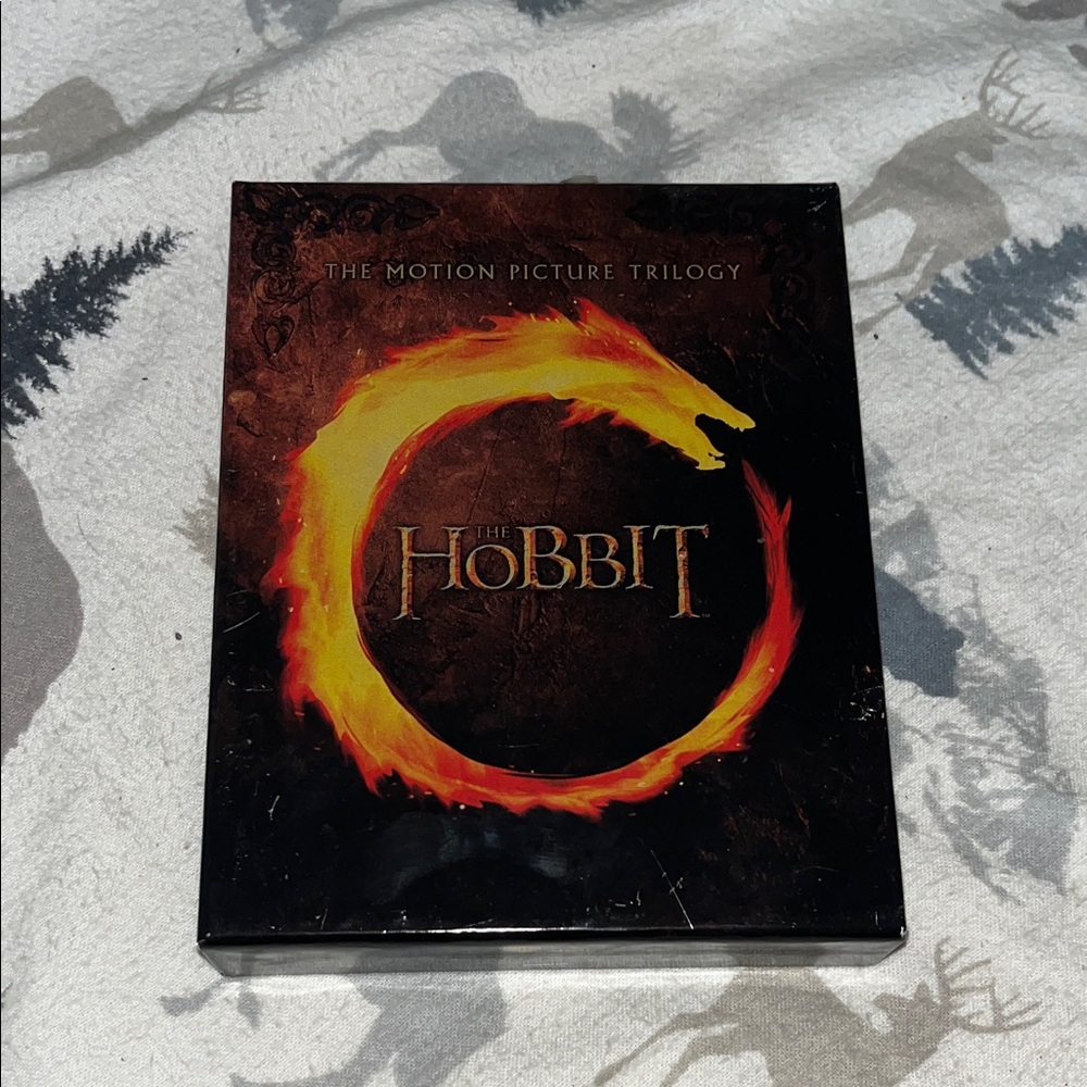 The Hobbit Motion Picture Trilogy Box Set BLU-RAY